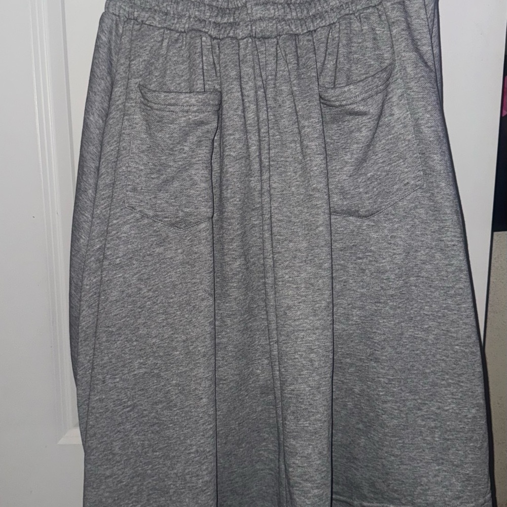 AKIRA Gray Ruched Bubble Midi Skirt - Picture 3 of 3